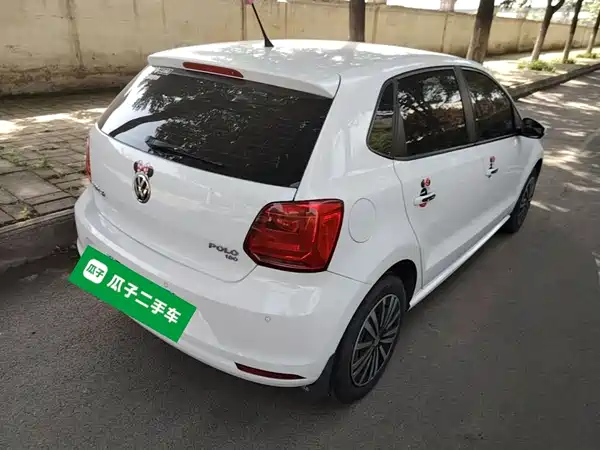 Volkswagen Polo 2016