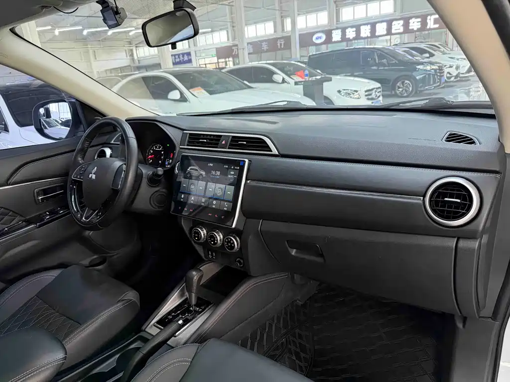 Mitsubishi Jinxuan ASX 2023 — фото 18