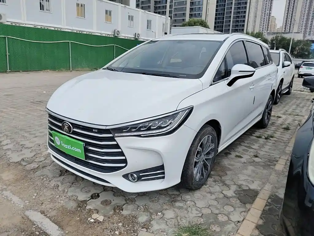 BYD Song MAX 2019 — фото 2