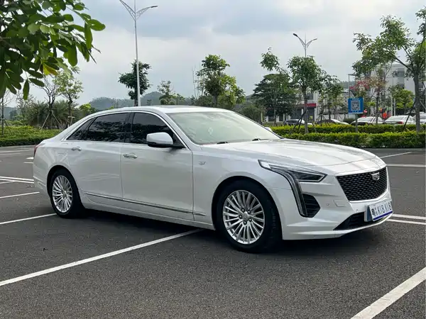 Cadillac CT6 2021