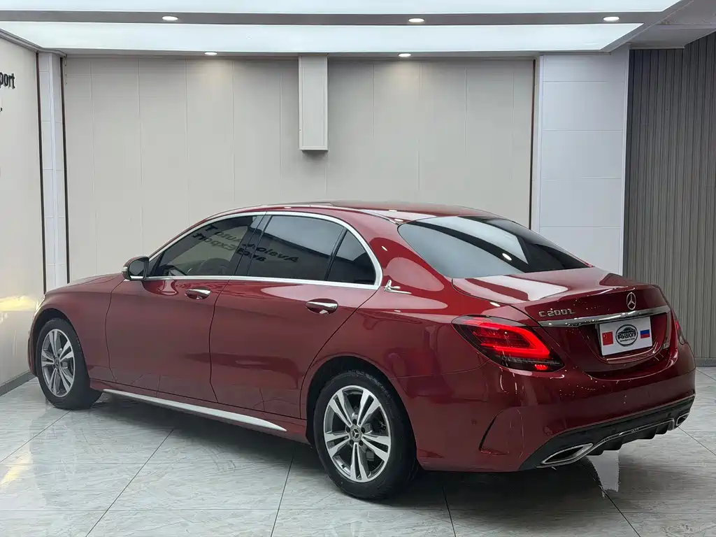 Mercedes-Benz C-Class 2020
