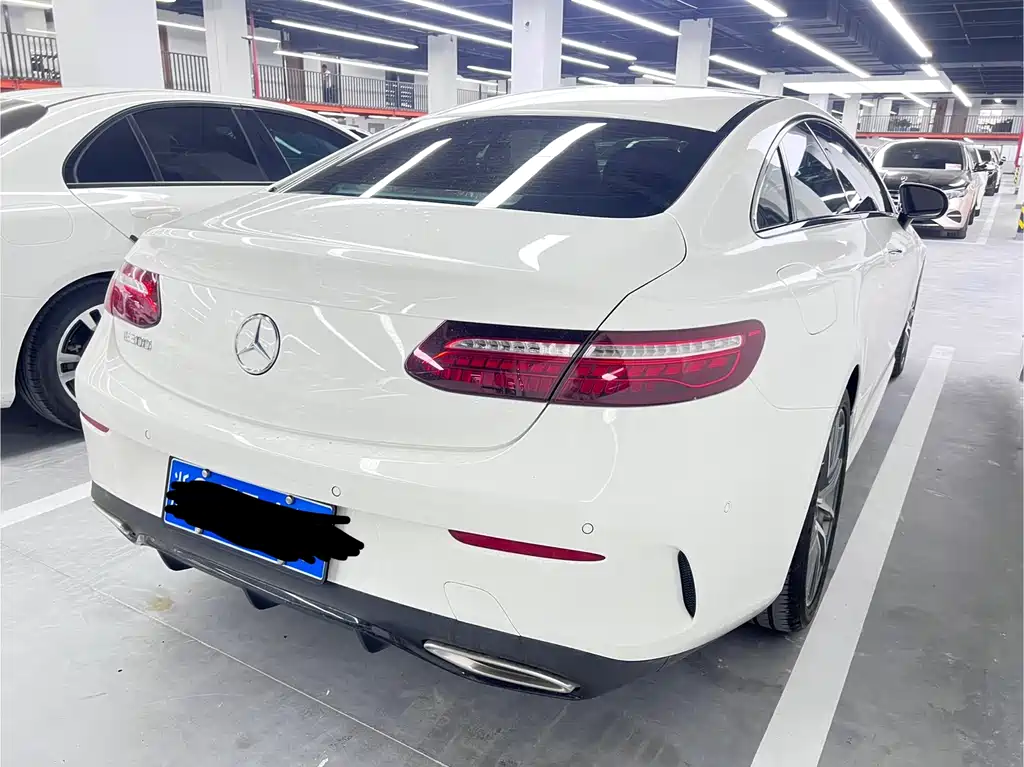 Mercedes-Benz E-Class 2021 — фото 12