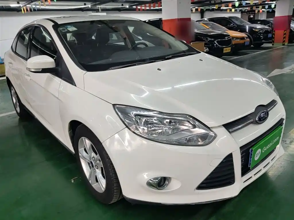 Ford Focus 2015 — фото 4