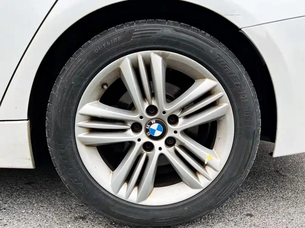 BMW 3 Series 2016