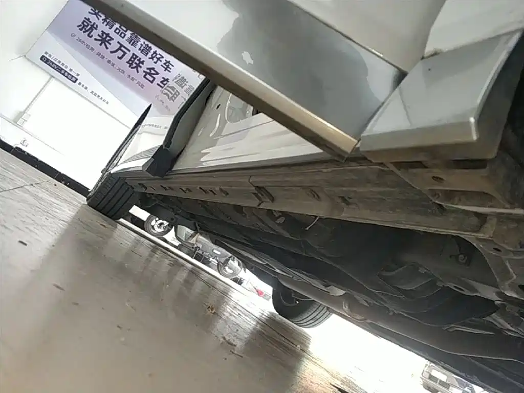 GAC Motor Trumpchi M8 2024 — фото 21