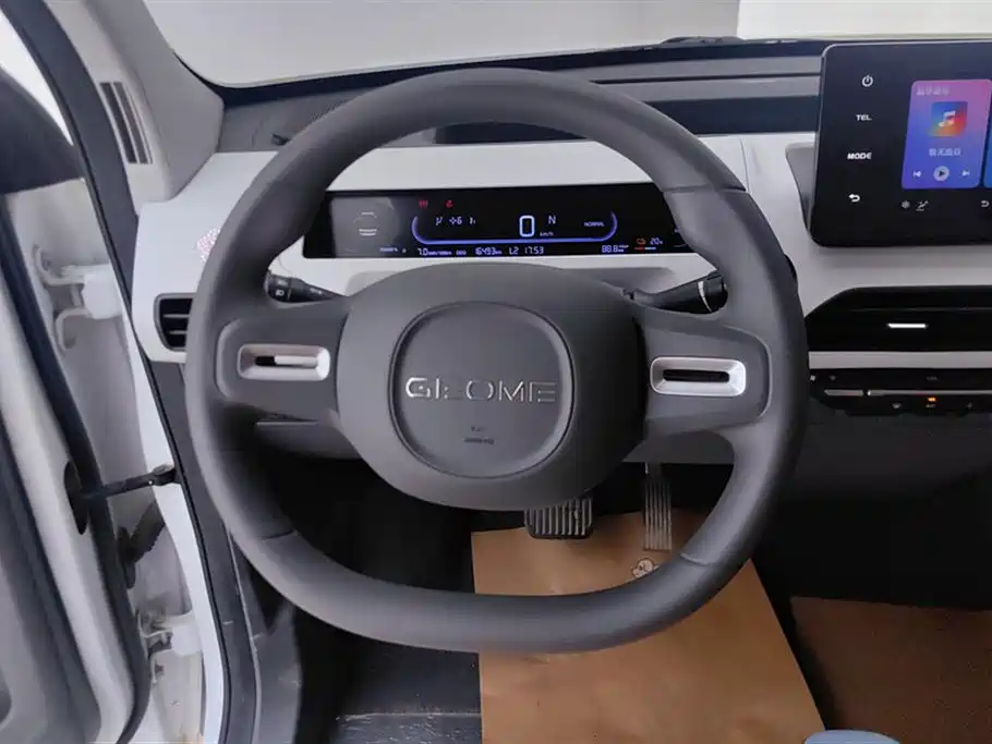 Geely Galaxy Panda 2025 — фото 15