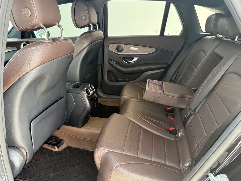Mercedes-Benz GLC 2019 — фото 11