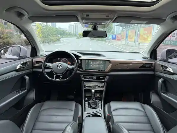 Volkswagen Tharu 2022