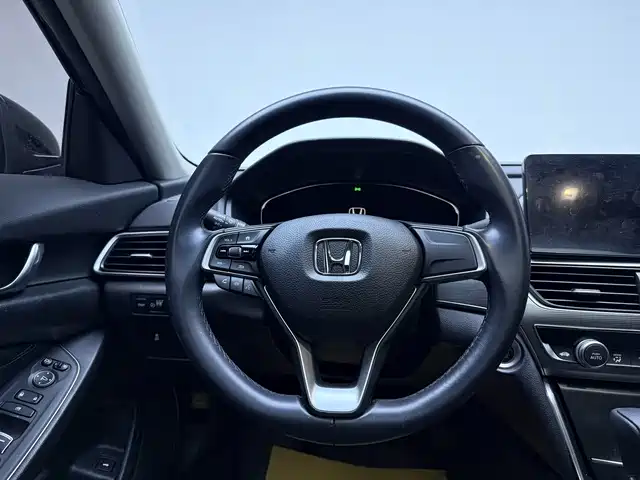 Honda Accord 2023 — фото 9
