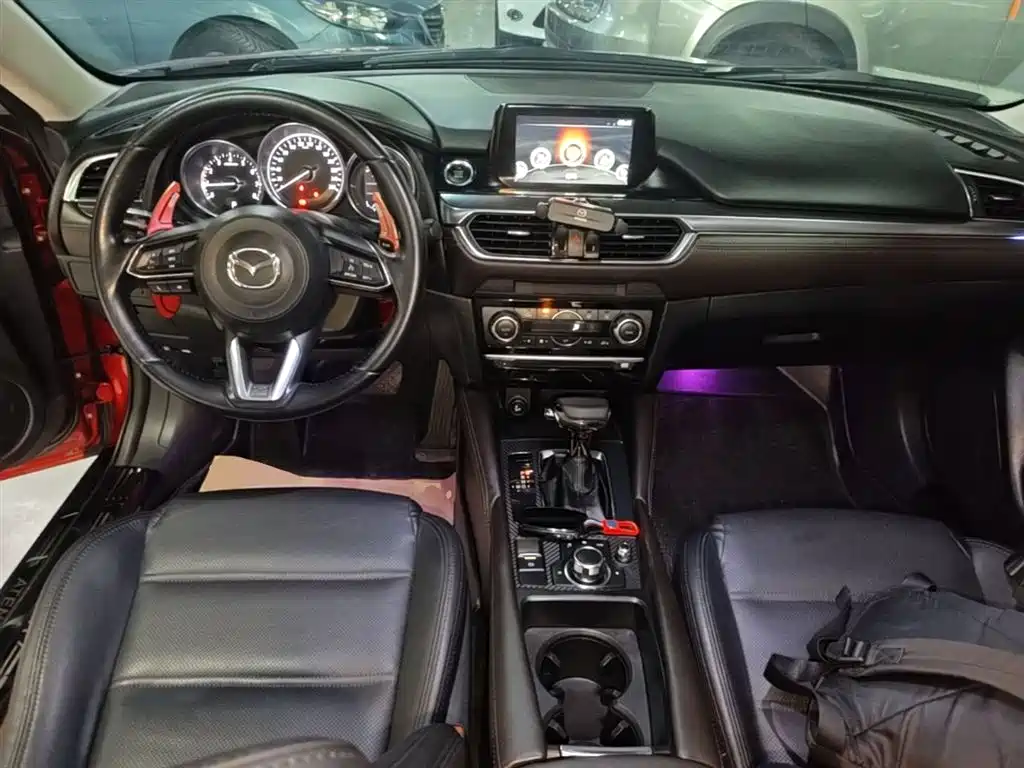 Mazda Atenza 2018 — фото 10