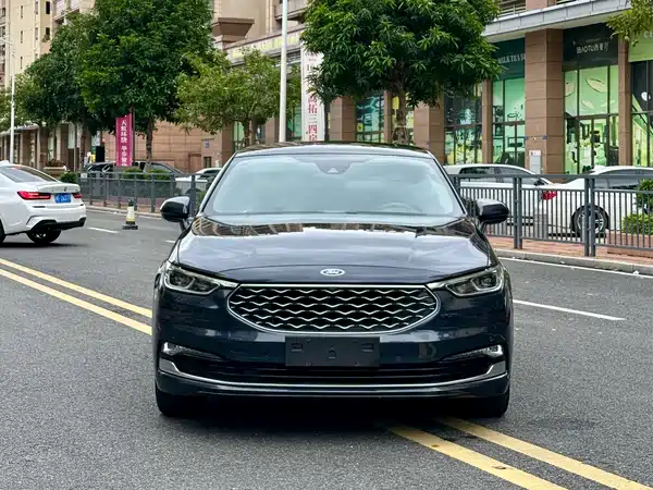 Ford Taurus 2019
