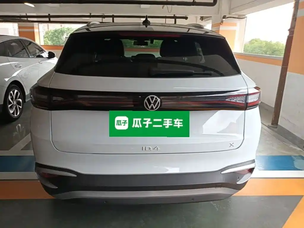 Volkswagen ID.4 X 2023