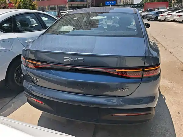 BYD Seal 05 DM-i 2026