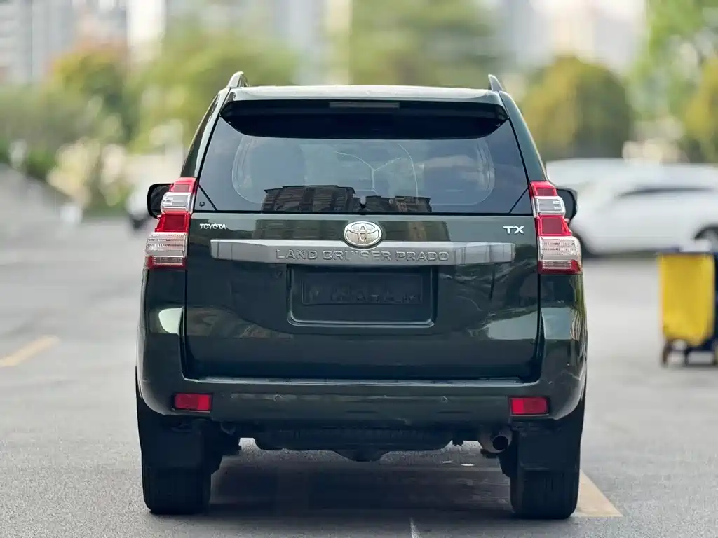 Toyota Prado 2017 — фото 10