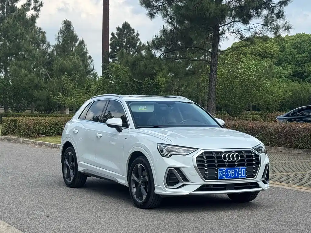 Audi Q3 2019 — фото 3