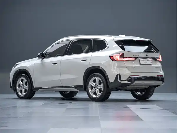 BMW X1 2023