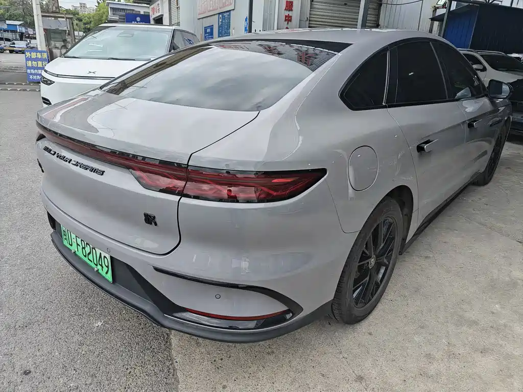 BYD Han 2025 — фото 17