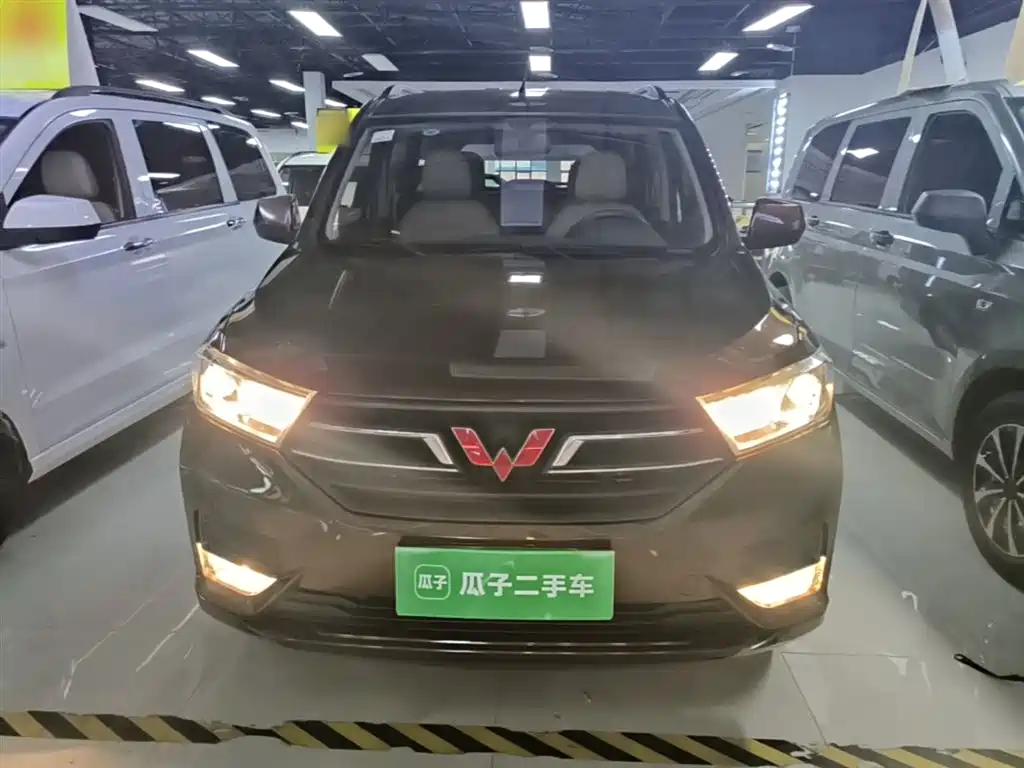 Wuling Hongguang 2021 — фото 3