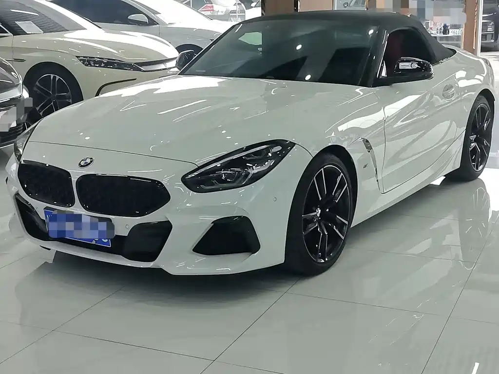 BMW Z4 2021 — фото 1