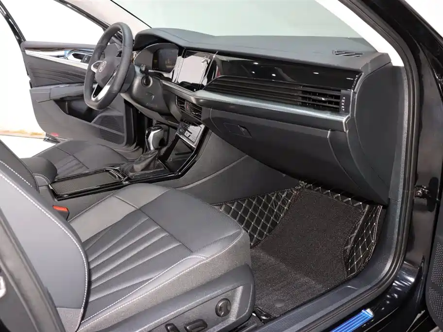 Volkswagen Passat 2025