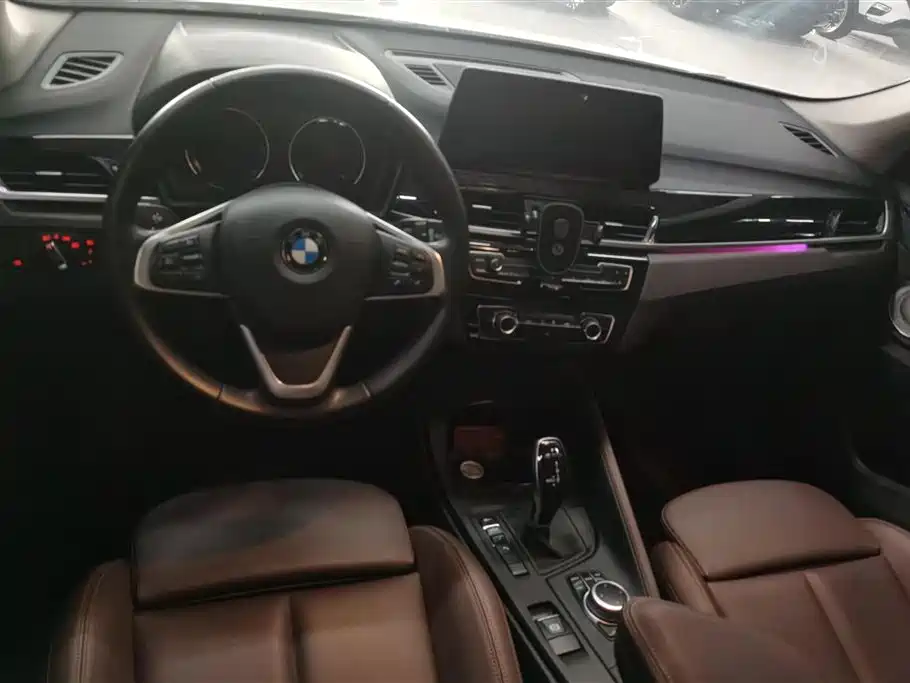 BMW X1 2021 — фото 12