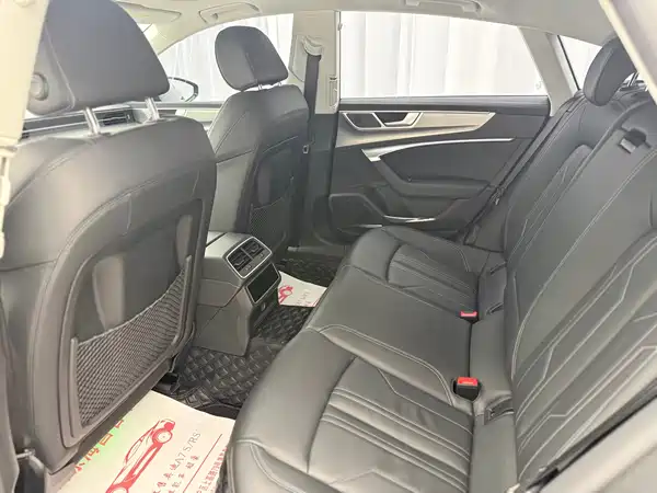 Audi A7 2024