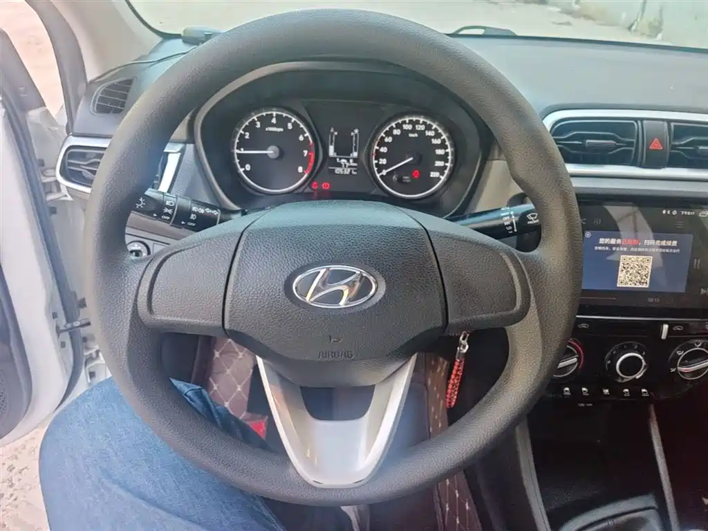 Hyundai Verna 2019 — фото 11