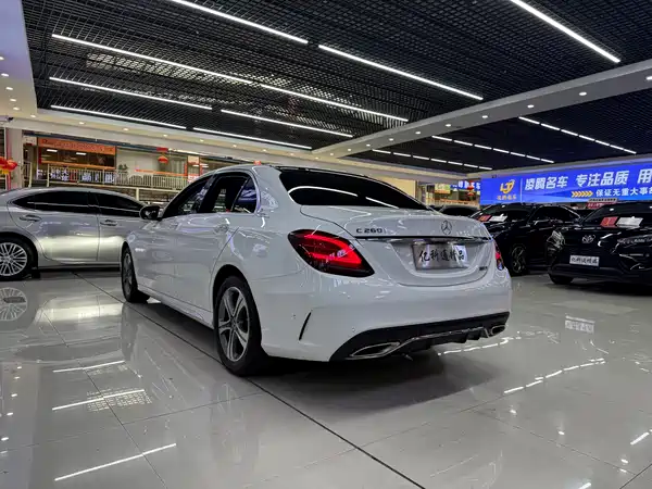 Mercedes-Benz C-Class 2019