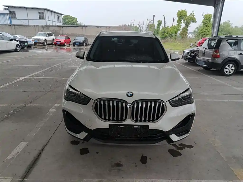BMW X1 2020 — фото 3