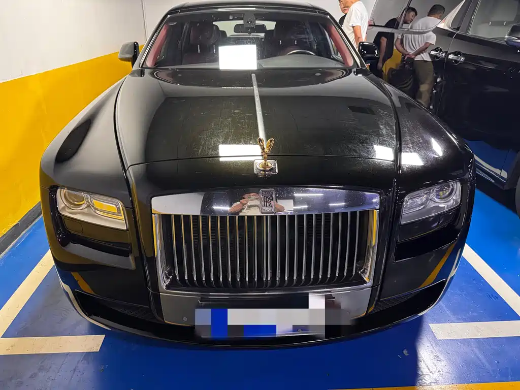 Rolls-Royce Ghost 2012