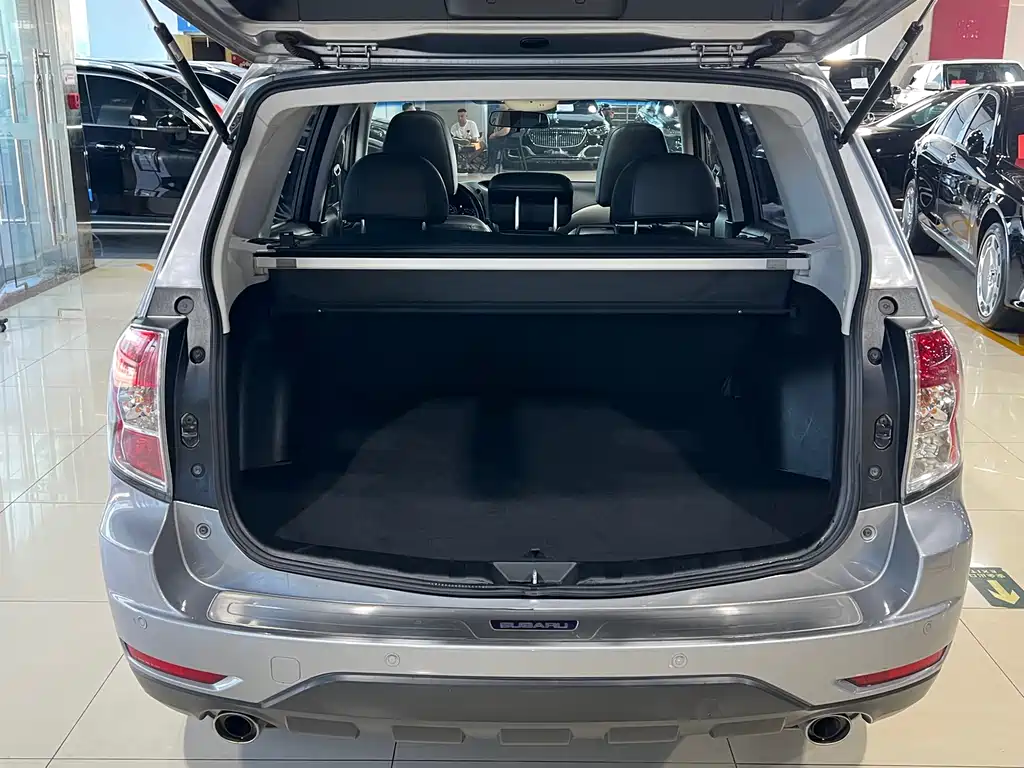 Subaru Forester 2011 — фото 27
