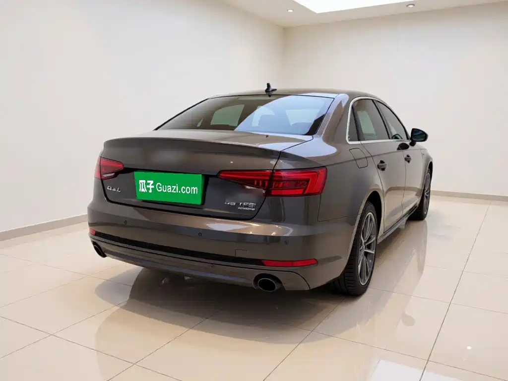 Audi A4L 2016