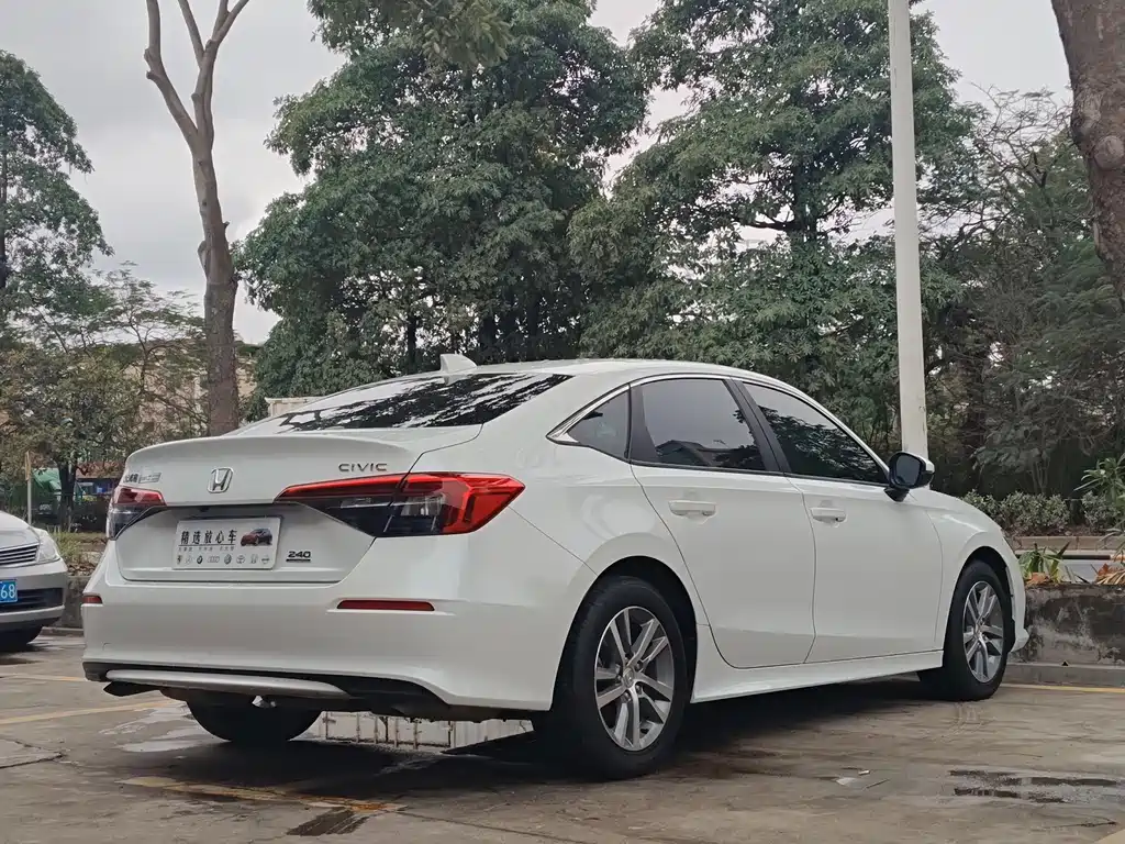 Honda Civic 2024
