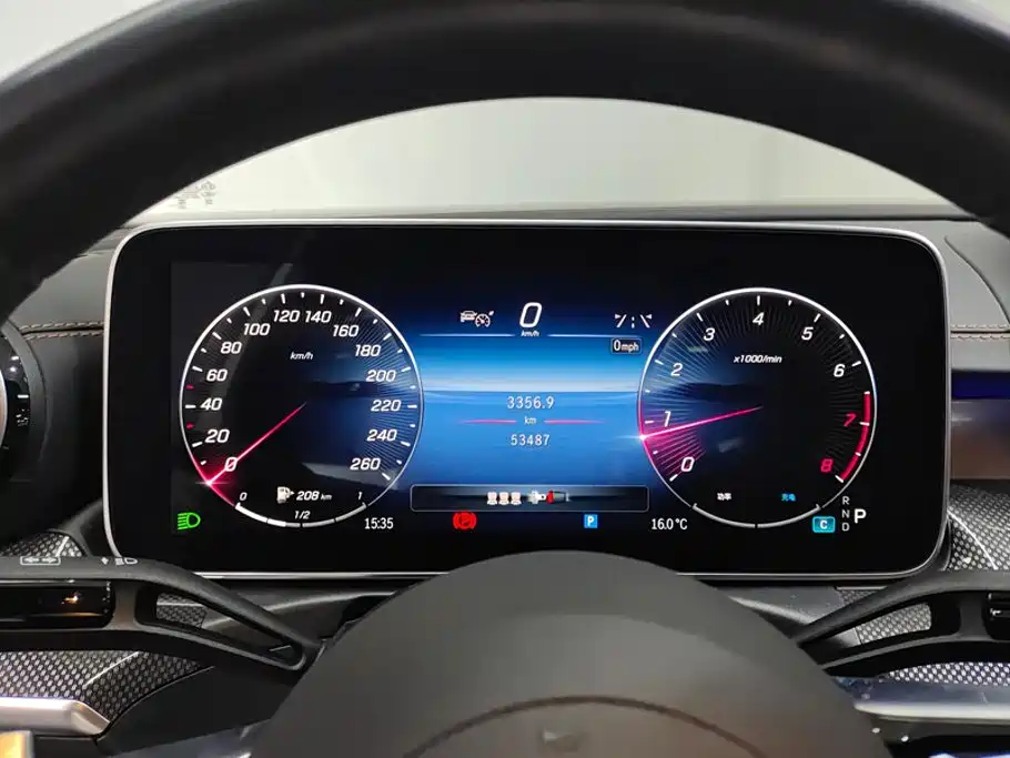 Mercedes-Benz C-Class 2023 — фото 14
