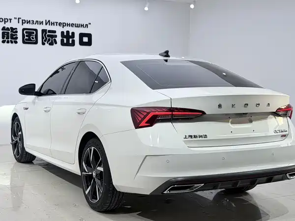 Skoda Octavia 2023