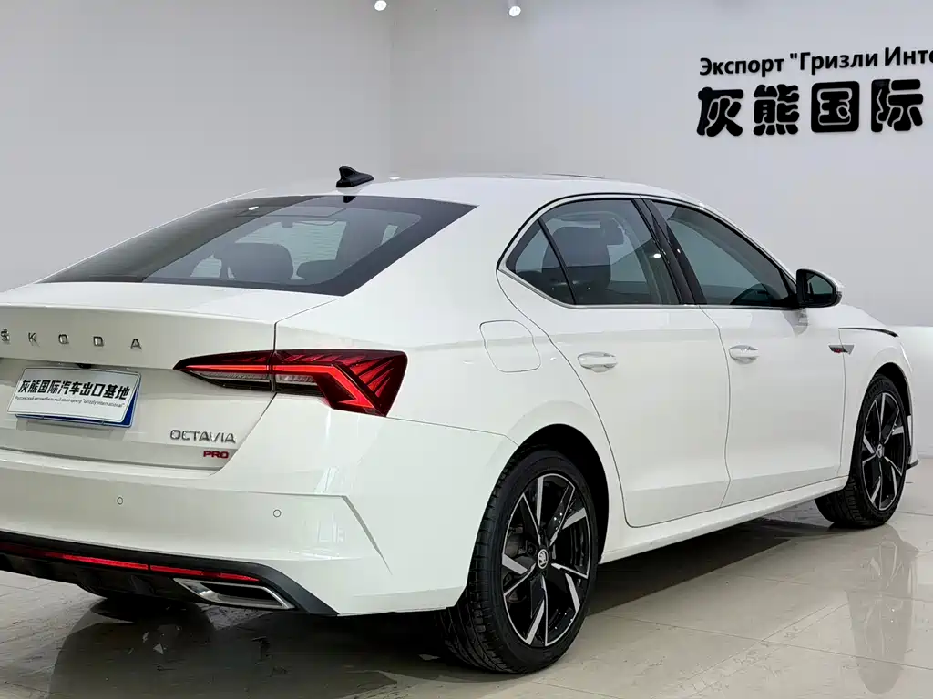 Skoda Octavia 2023