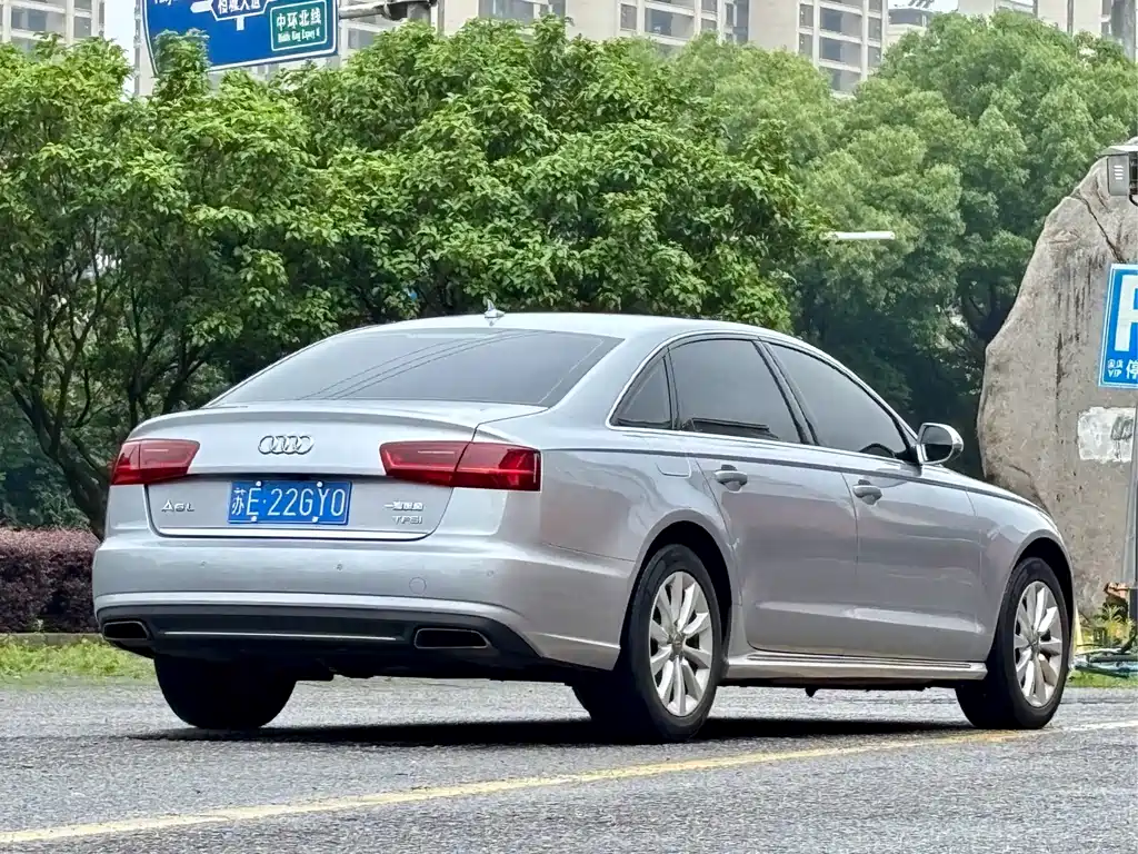 Audi A6L 2016