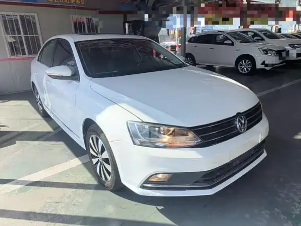 Volkswagen Sagitar 2017