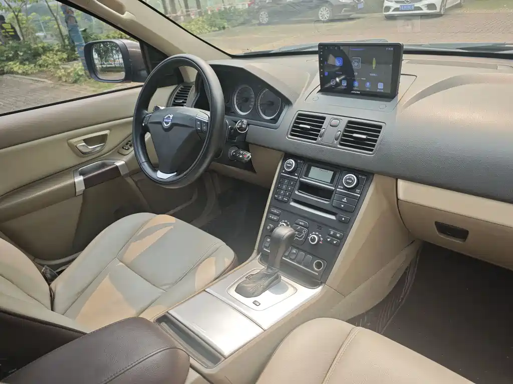 Volvo XC Classic 2015 — фото 16