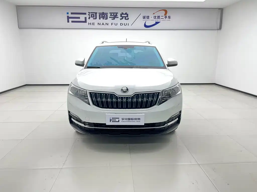 Skoda Kamiq 2023 — фото 2