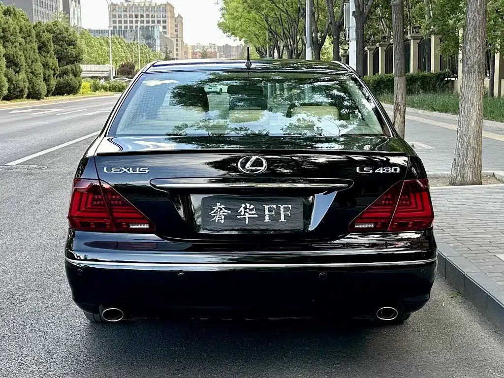 Lexus LS 2004 — фото 4