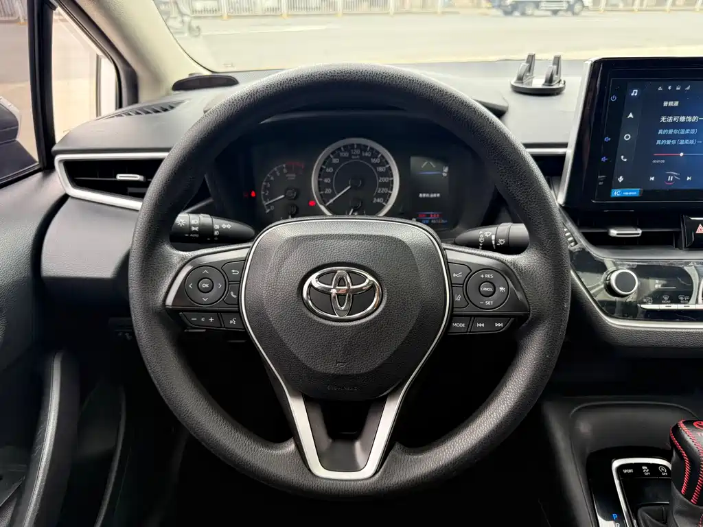 Toyota Corolla 2022 — фото 15