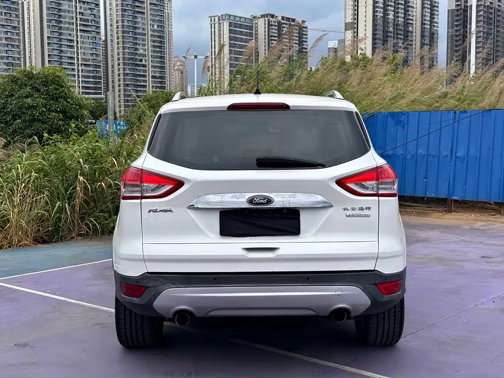 Ford Kuga 2015 — фото 5