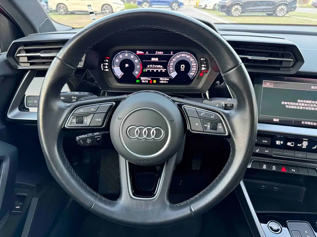 Audi A3 2023 — фото 14