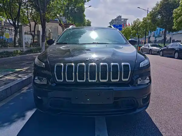Jeep Cherokee 2017
