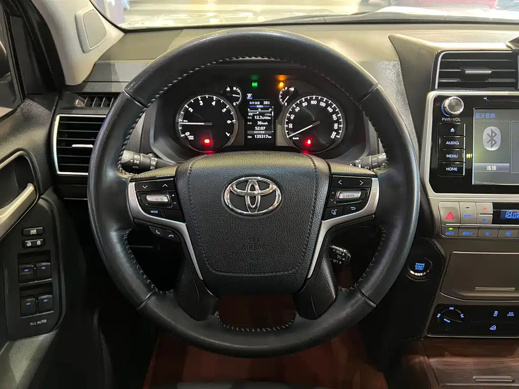 Toyota Prado 2018 — фото 15