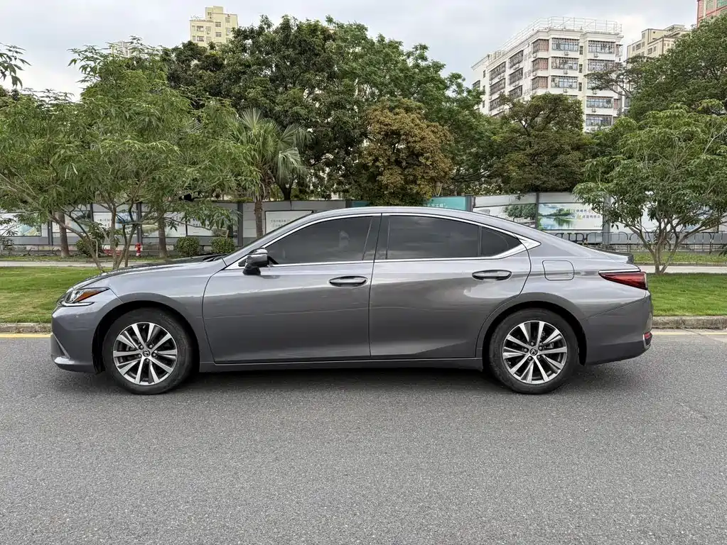 Lexus ES 2021 — фото 5
