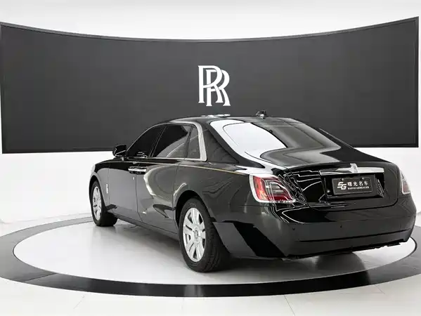 Rolls-Royce Ghost 2021