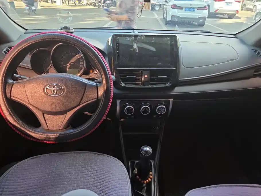 Toyota Vios 2016 — фото 12