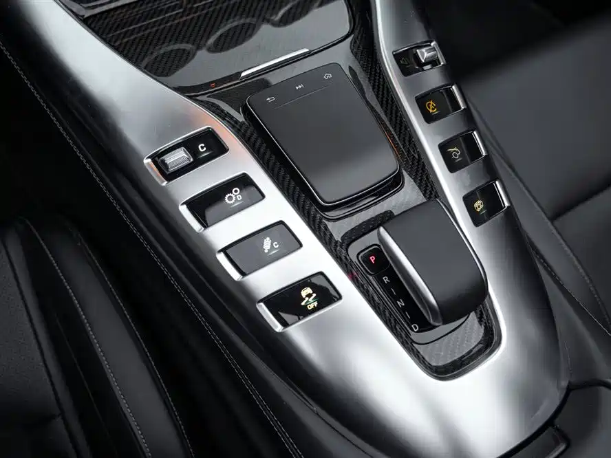 Mercedes-Benz AMG GT 2021 — фото 20